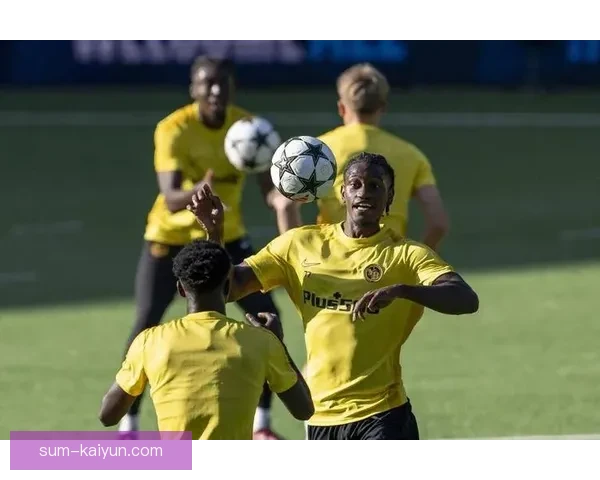 阿尔巴欧冠高光时刻：近期表现稳健，攻防两端持续提升